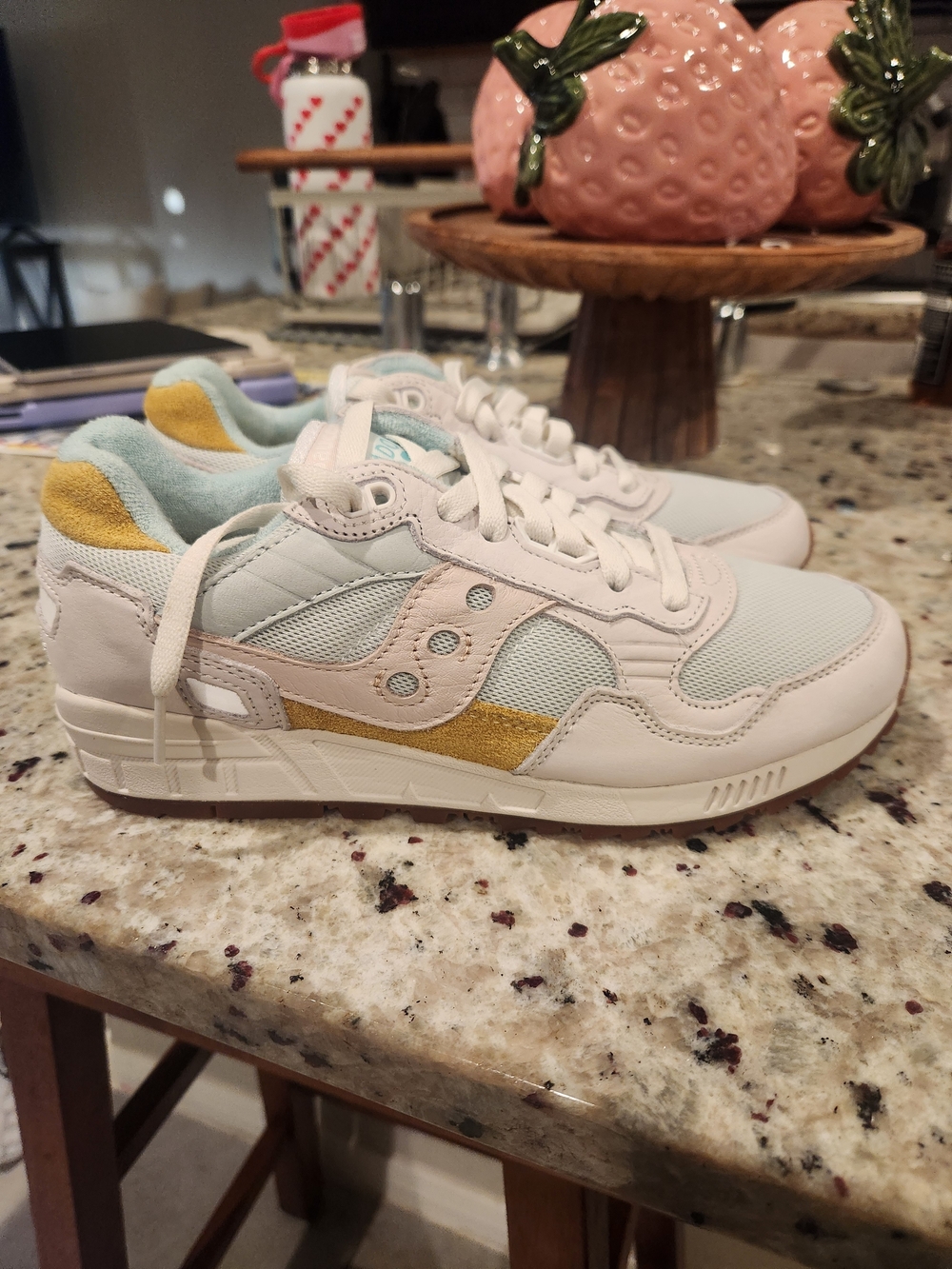 Sz 9 Saucony Women's Shadow 5000 - Picture 3 of 6